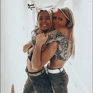 Meet your Posher, Ashley